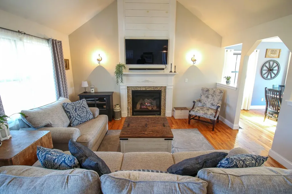 174 Burlingham Road Pine Bush NY 12566