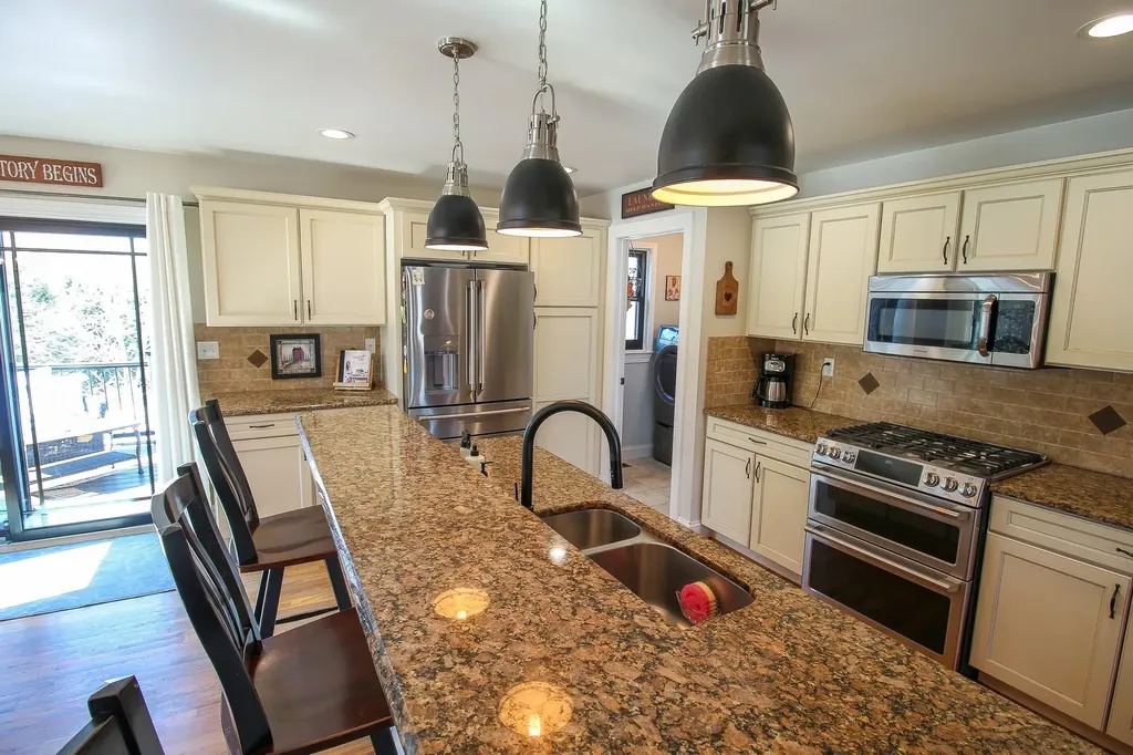 174 Burlingham Road Pine Bush NY 12566