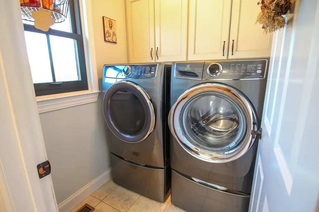 174 Burlingham Road Pine Bush NY 12566