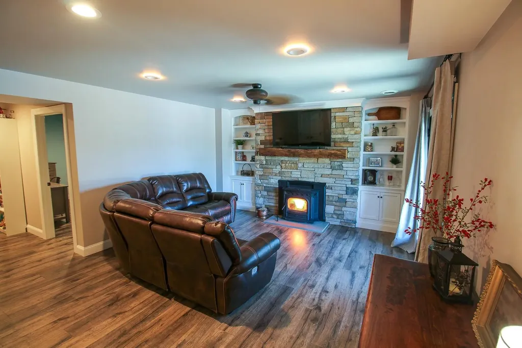 174 Burlingham Road Pine Bush NY 12566