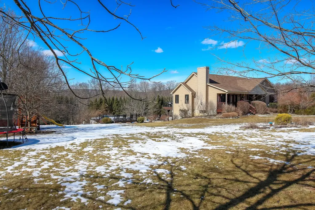 174 Burlingham Road Pine Bush NY 12566