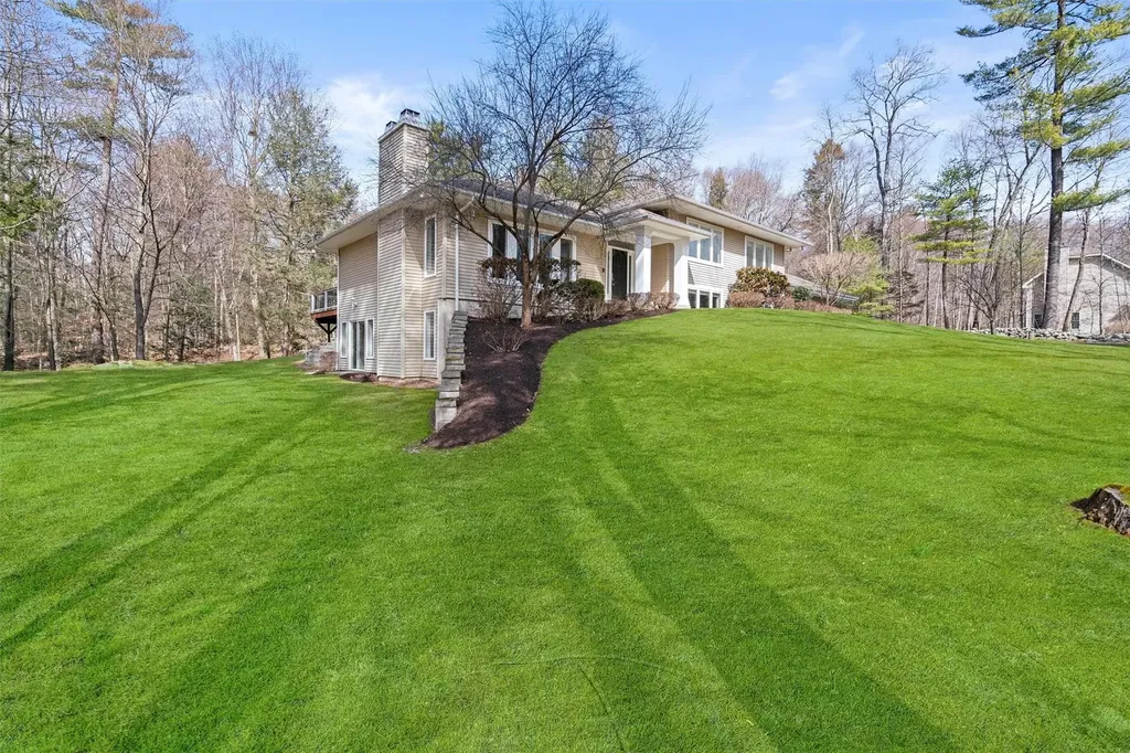 3 Eleanor Drive Montgomery NY 12549