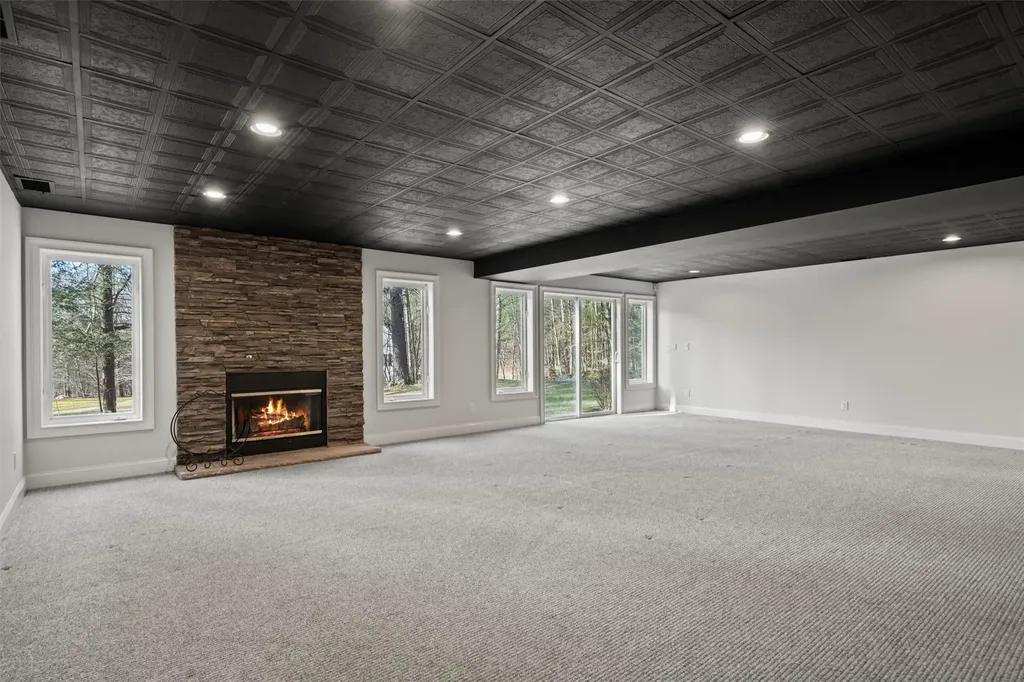 3 Eleanor Drive Montgomery NY 12549