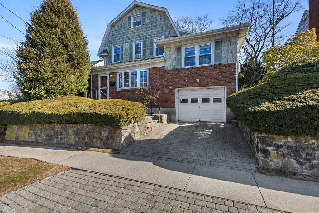 57 Sterling Avenue Harrison NY 10528