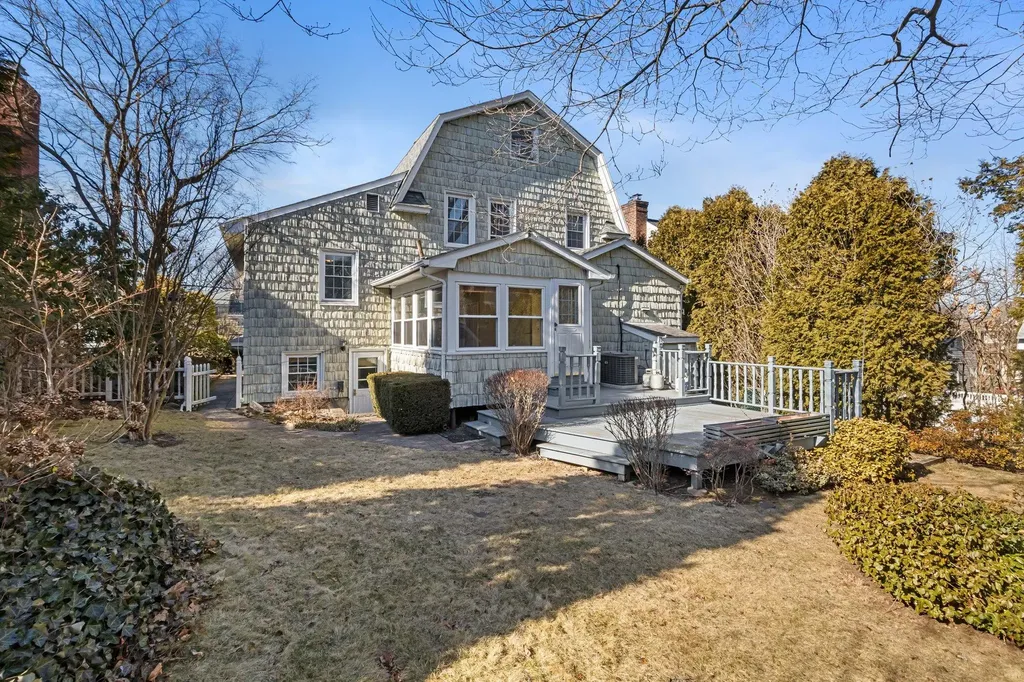 57 Sterling Avenue Harrison NY 10528