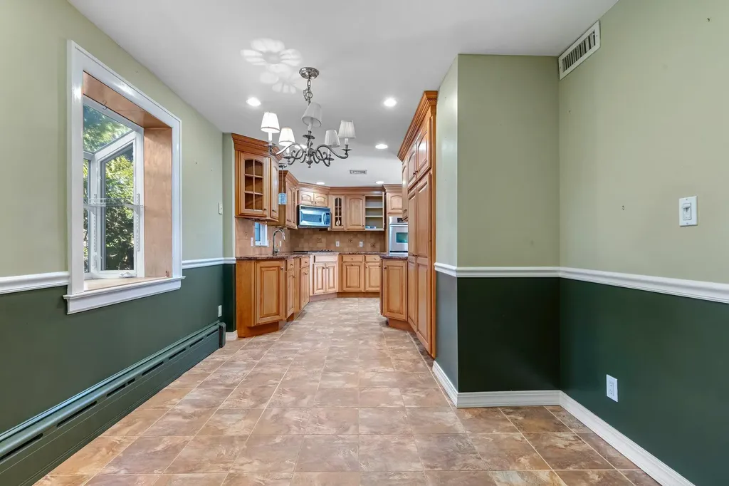 57 Sterling Avenue Harrison NY 10528