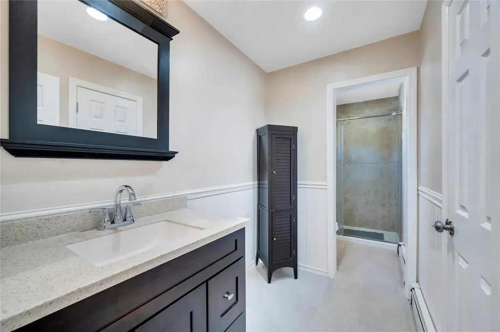 141 Root Avenue Central Islip NY 11722