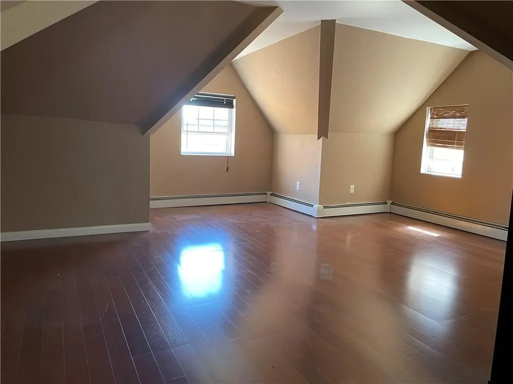 1725 Hering Avenue Bronx NY 10461