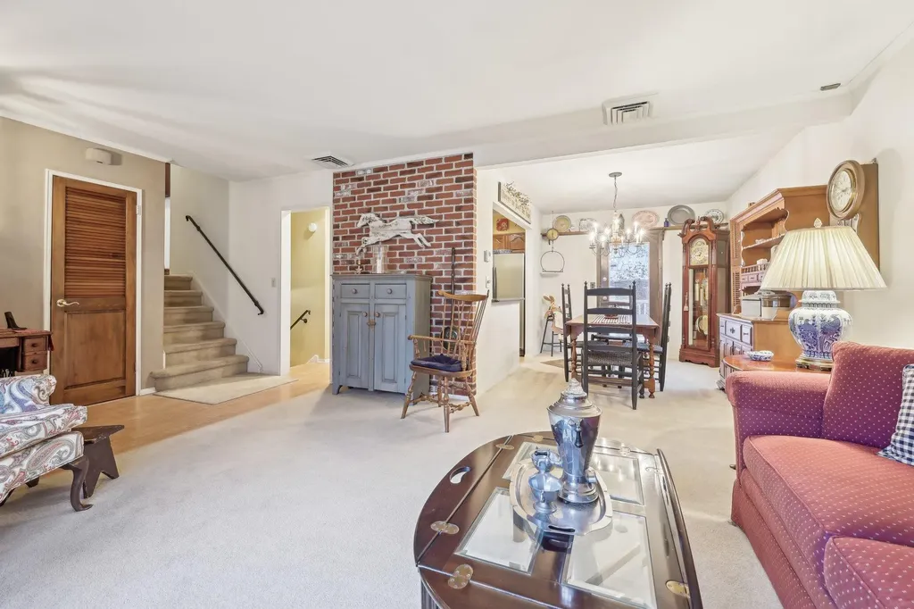 14 Hardy Place Yonkers NY 10703