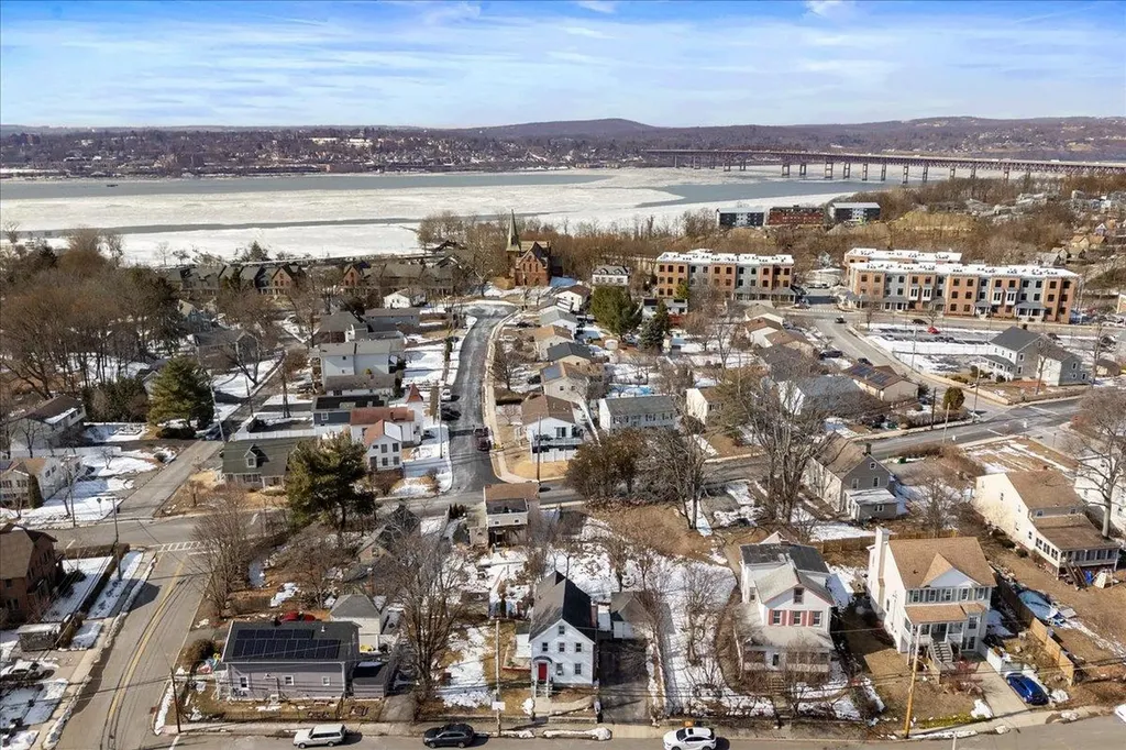 45 Cliff Street Beacon NY 12508
