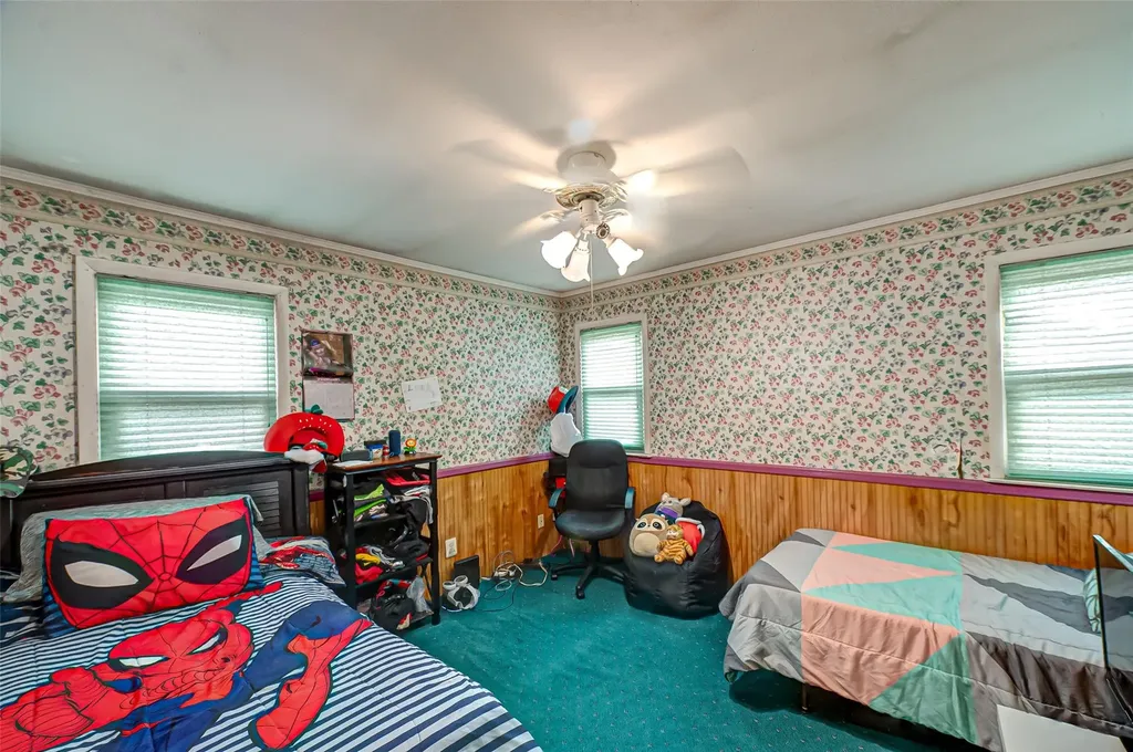 1437 Lincoln Boulevard Bay Shore NY 11706