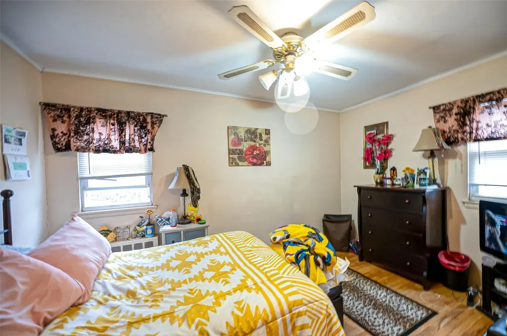1437 Lincoln Boulevard Bay Shore NY 11706