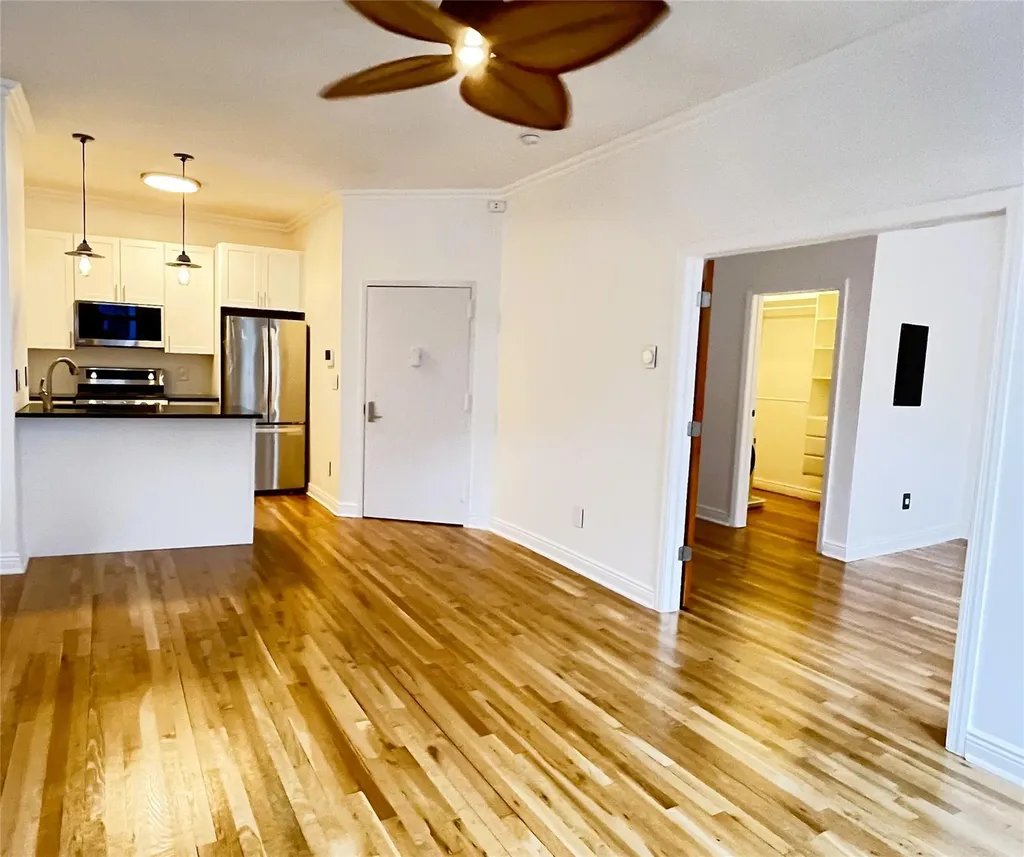 206 Montrose Avenue Brooklyn NY 11206