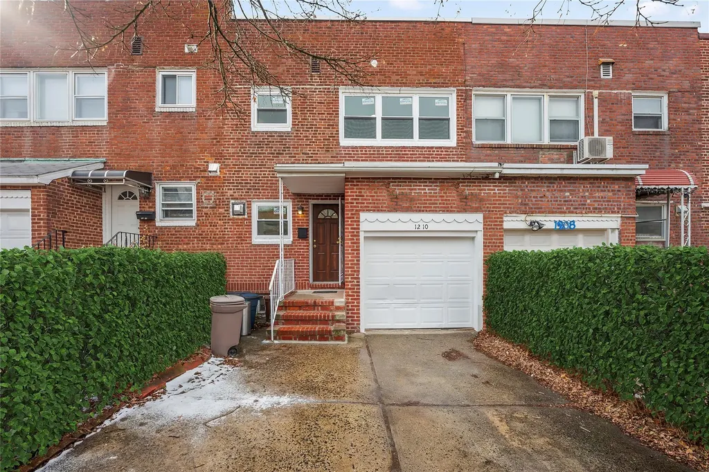 1210 151st Place Whitestone NY 11357