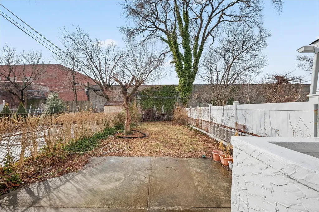 1210 151st Place Whitestone NY 11357