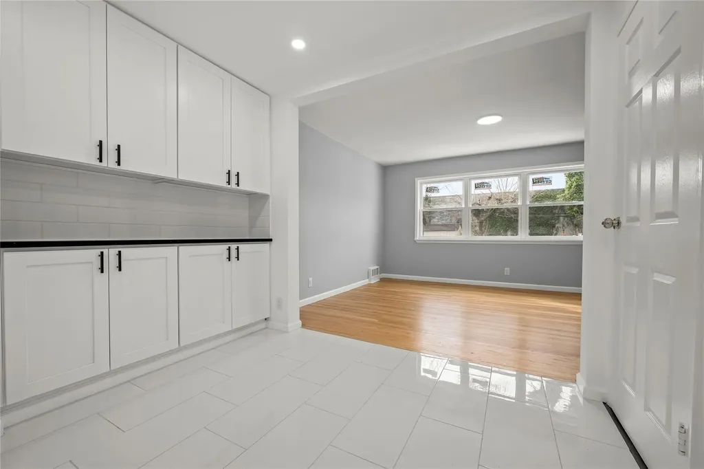 1210 151st Place Whitestone NY 11357