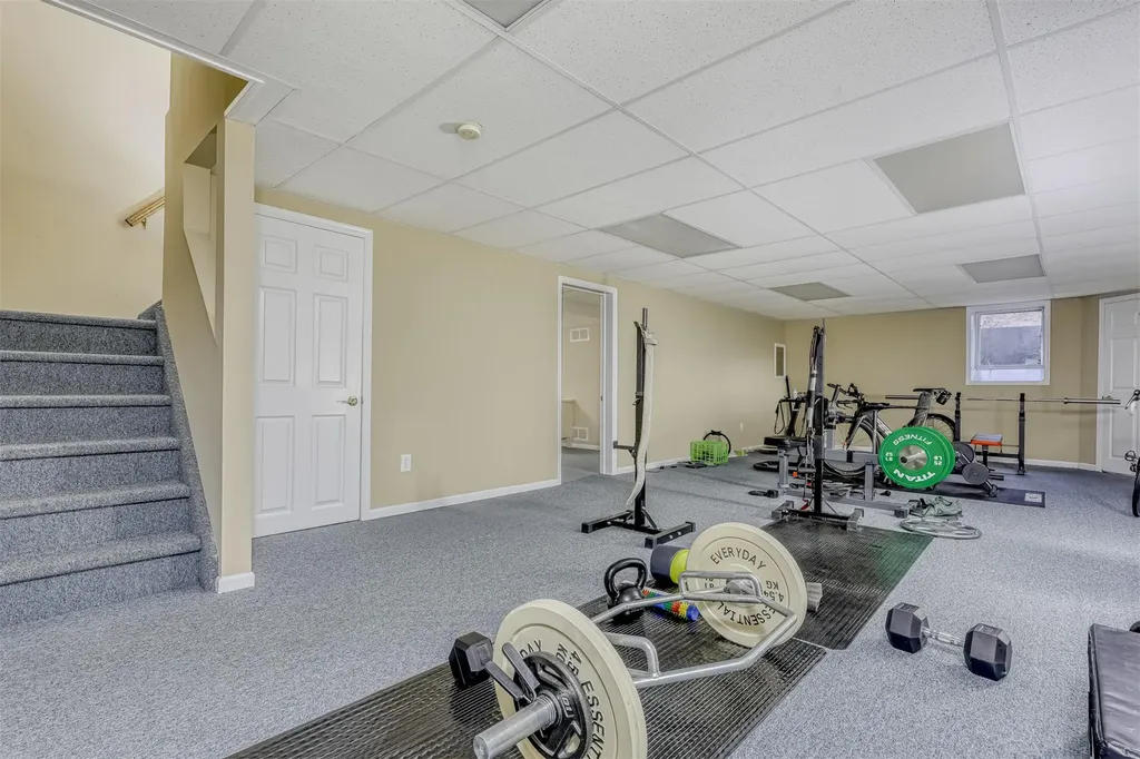 9 Kings Gate Road Suffern NY 10901