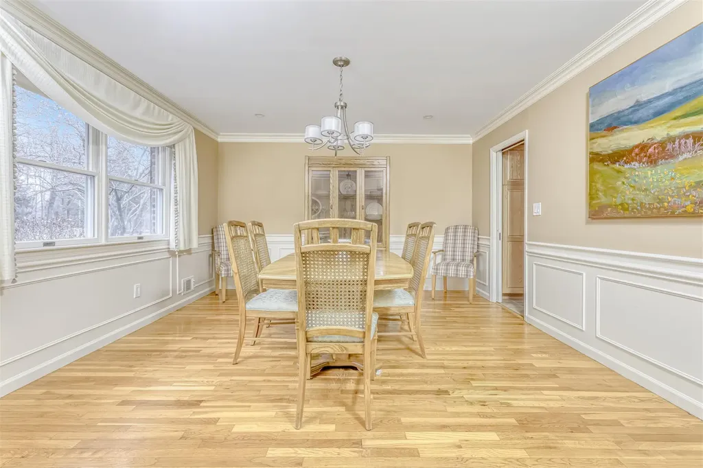 9 Kings Gate Road Suffern NY 10901