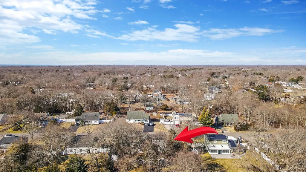 17 Susan Drive Bellport NY 11713