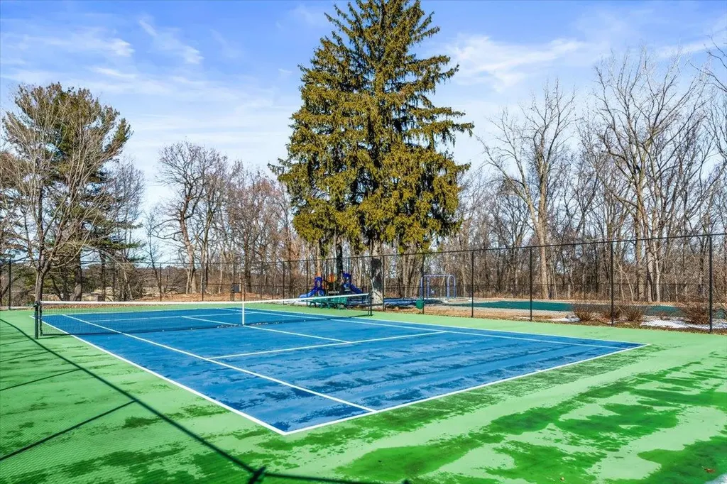 100 Clarewood Drive Hastings-on-hudson NY 10706