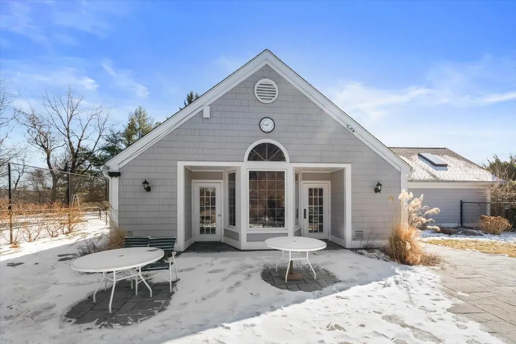 100 Clarewood Drive Hastings-on-hudson NY 10706