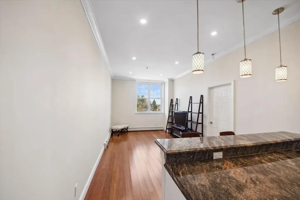 100 Clarewood Drive Hastings-on-hudson NY 10706