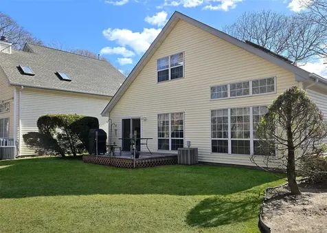 35 Saddlebrook Court Middle Island NY 11953