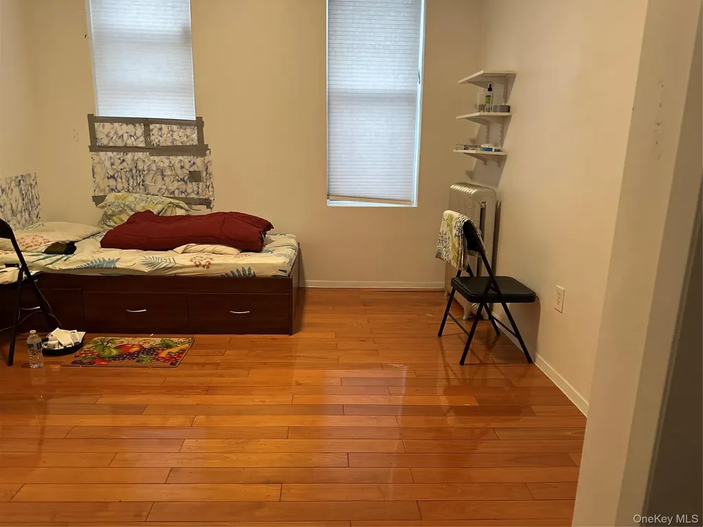 3060 Steinway Street Astoria NY 11103