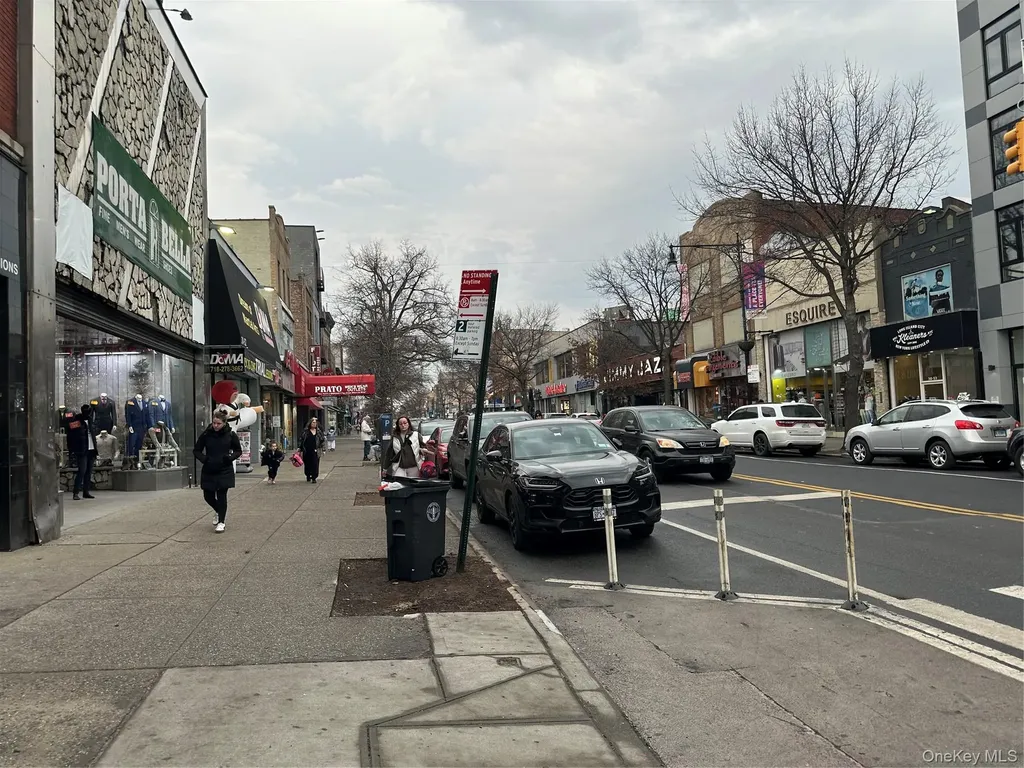 3060 Steinway Street Astoria NY 11103