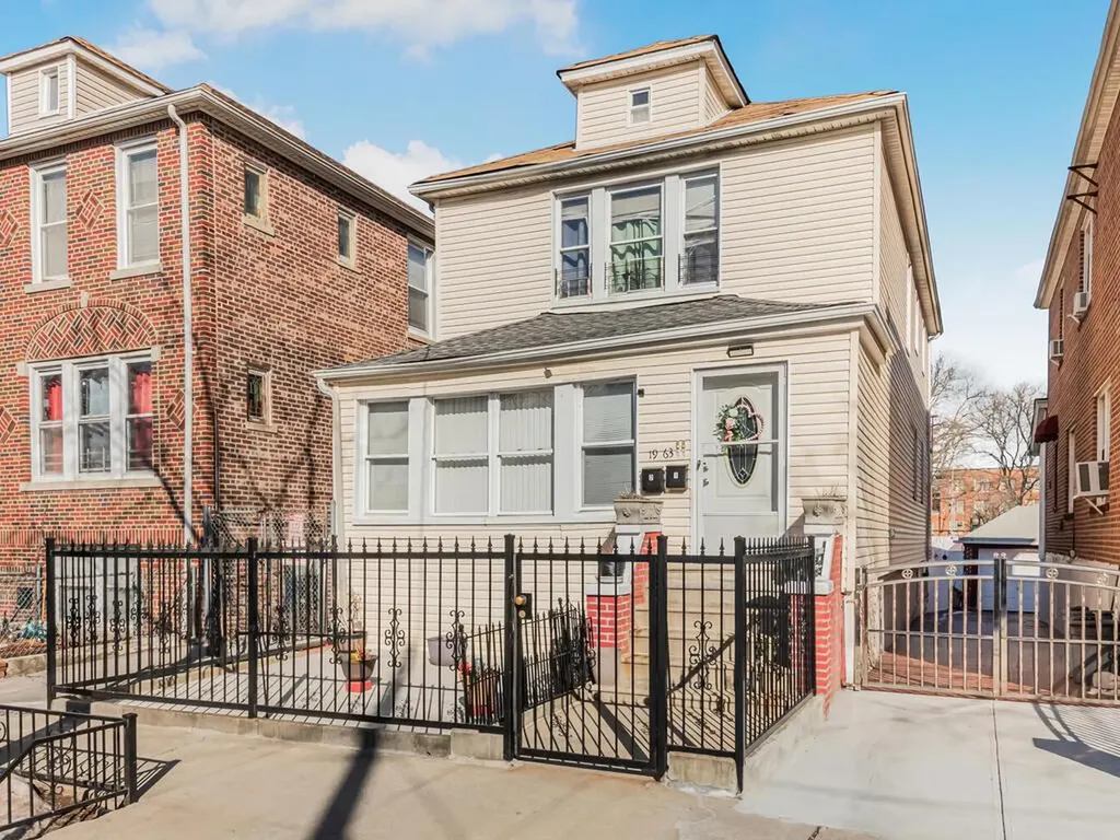 1963 Chatterton Avenue Bronx NY 10472