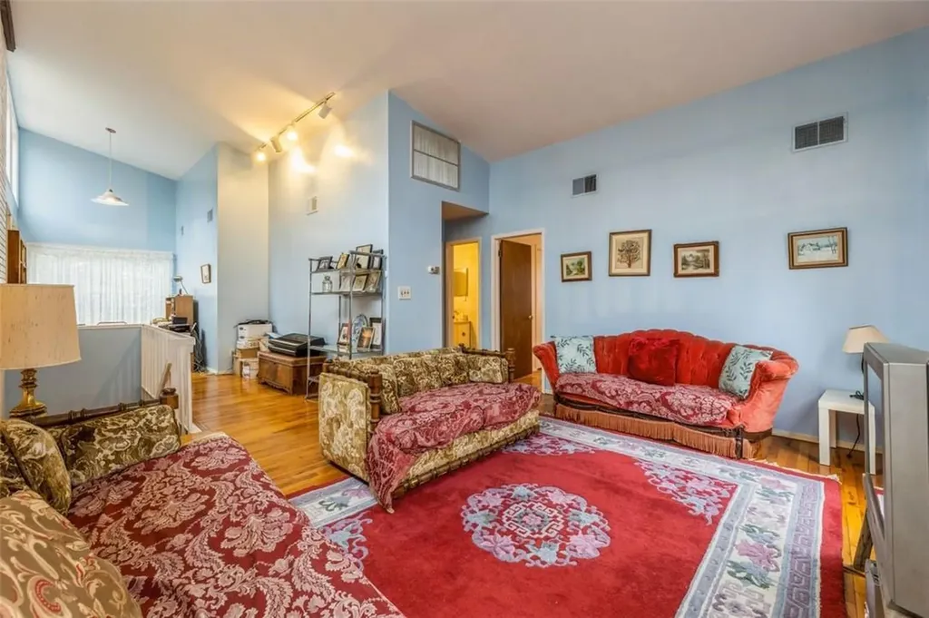 21 Ackertown Road Monsey NY 10952