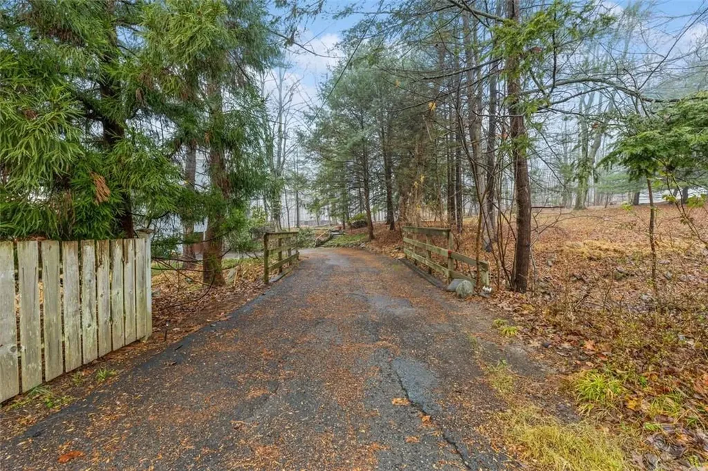 21 Ackertown Road Monsey NY 10952