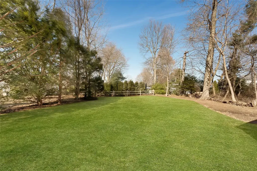 18 Hubbard Drive White Plains NY 10605
