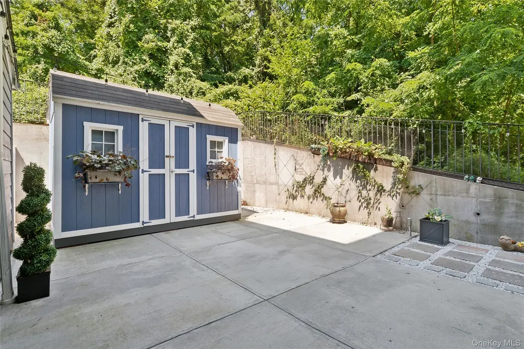 3705 Pratt Avenue Bronx NY 10466