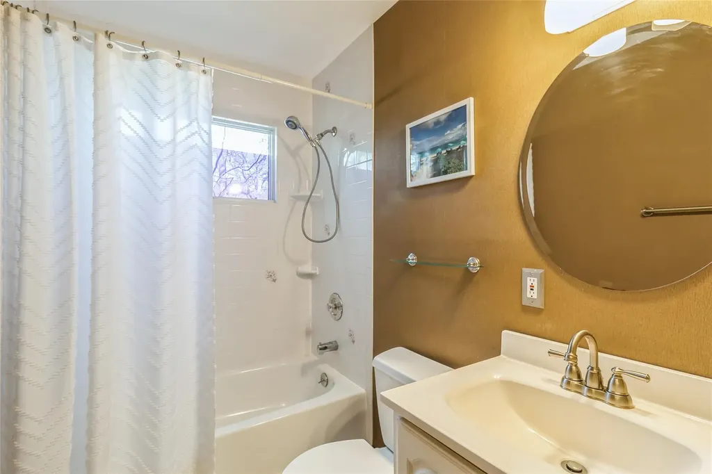60 Corbin Avenue Shirley NY 11967
