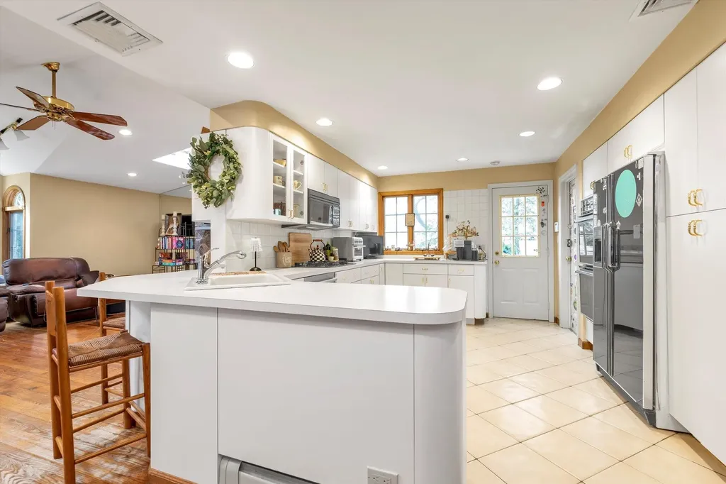 1620 Kent Drive Hewlett NY 11557