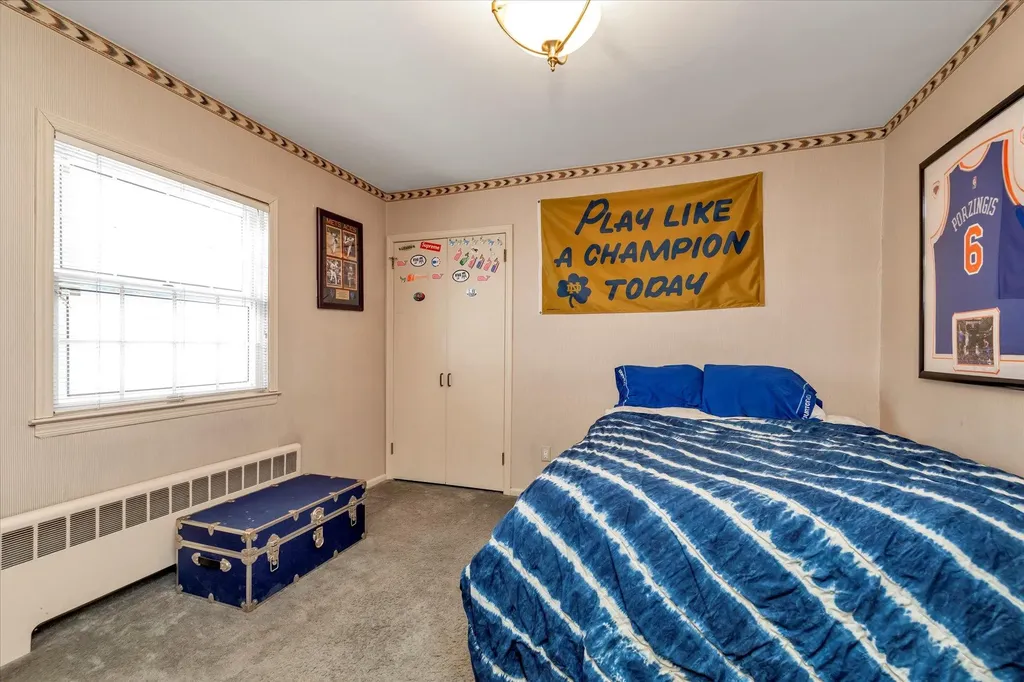 1620 Kent Drive Hewlett NY 11557