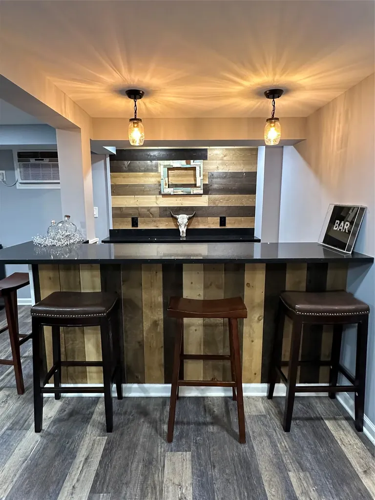 1620 Kent Drive Hewlett NY 11557