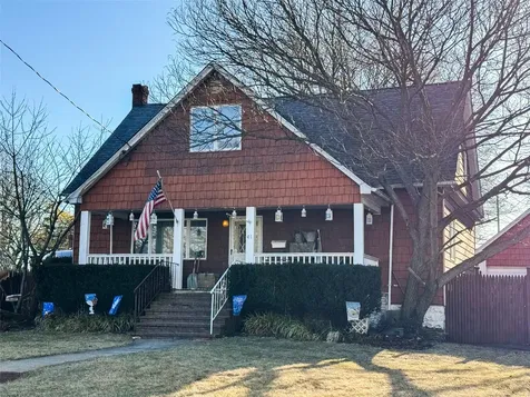 41 S Oregon Road West Babylon NY 11704