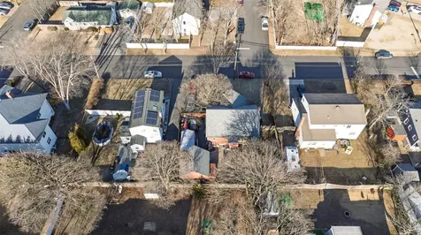 41 S Oregon Road West Babylon NY 11704