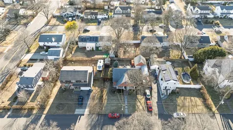 41 S Oregon Road West Babylon NY 11704