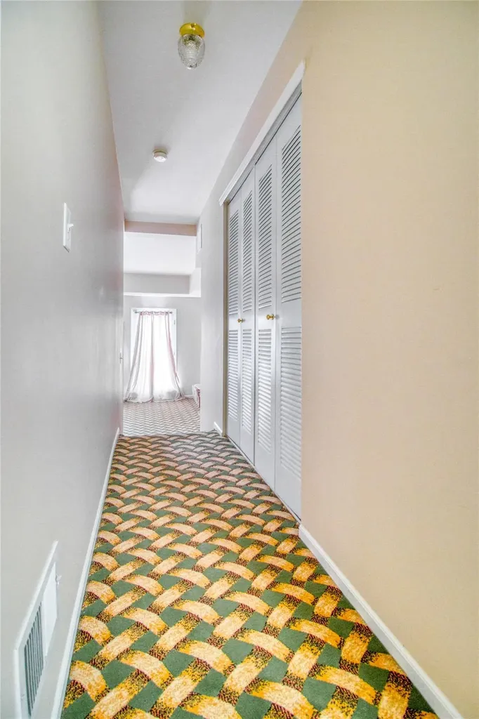 72 Garretson Lane Staten Island NY 10304