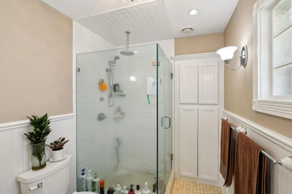 61 Scholar Lane Commack NY 11725