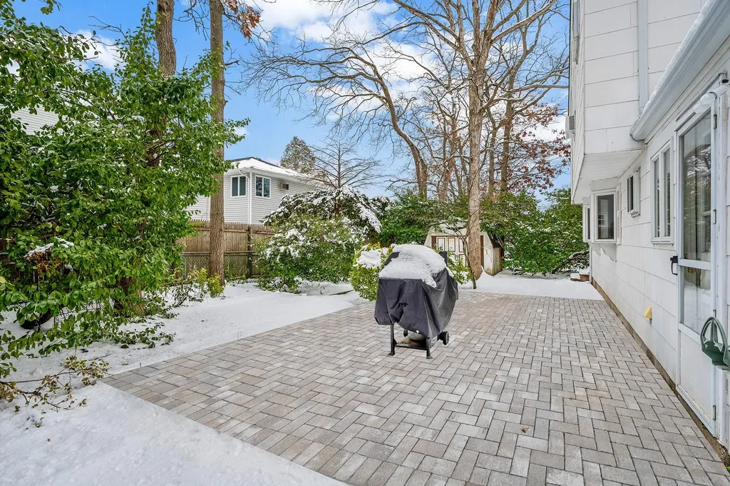 5 Dearborn Avenue Patchogue NY 11772