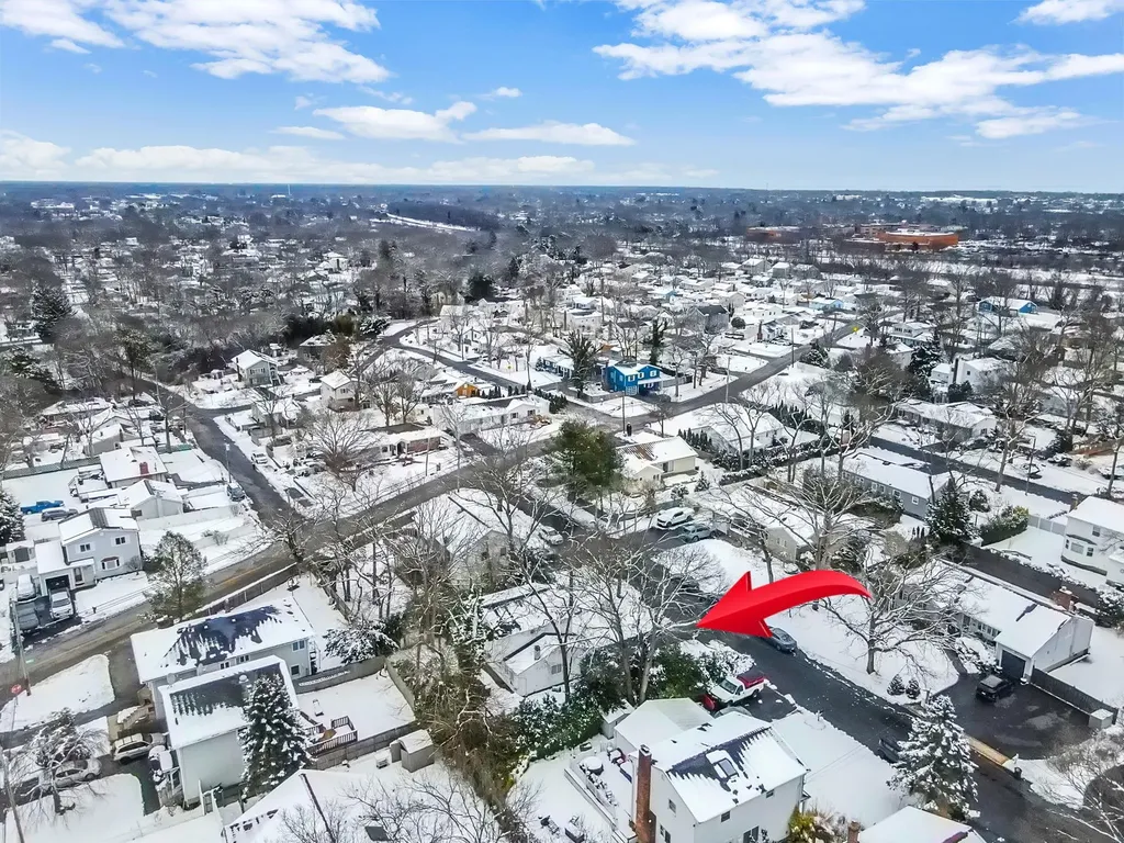 5 Dearborn Avenue Patchogue NY 11772