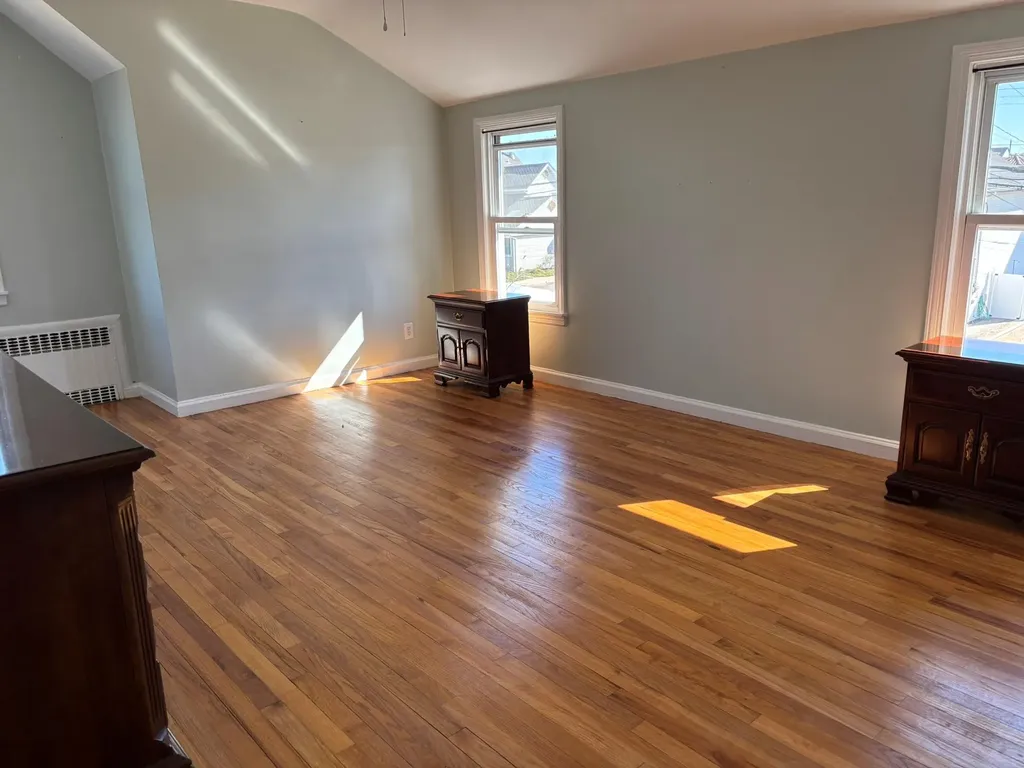 739 E Walnut Street Long Beach NY 11561