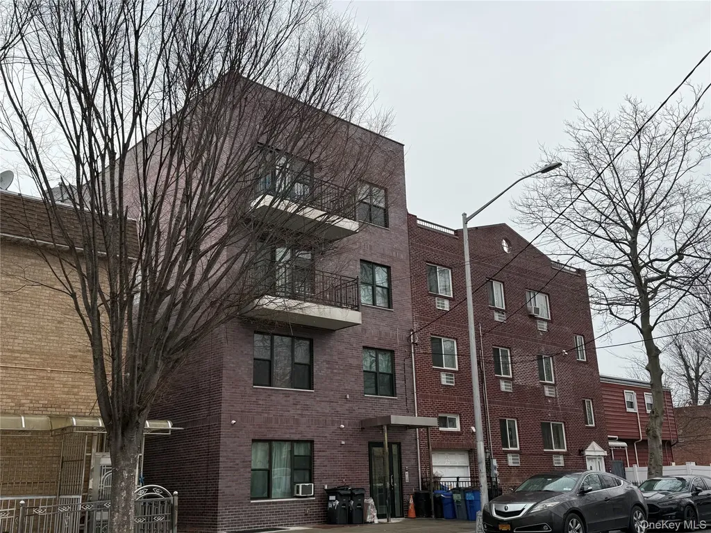 16109 72nd Avenue Fresh Meadows NY 11365