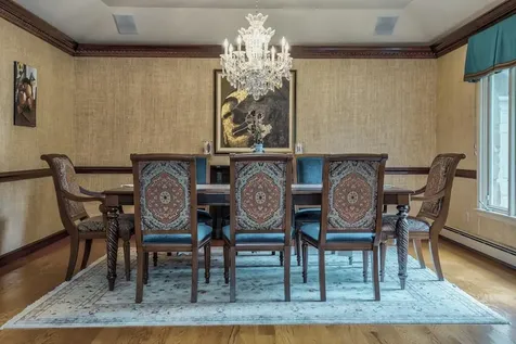 400 Annandale Drive Oyster Bay Cove NY 11791