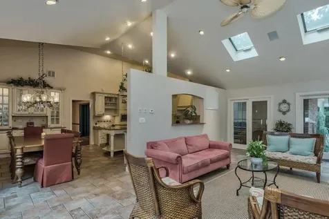 400 Annandale Drive Oyster Bay Cove NY 11791