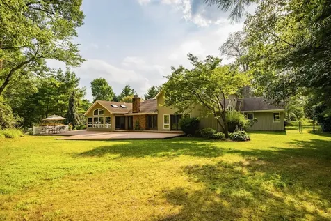 400 Annandale Drive Oyster Bay Cove NY 11791